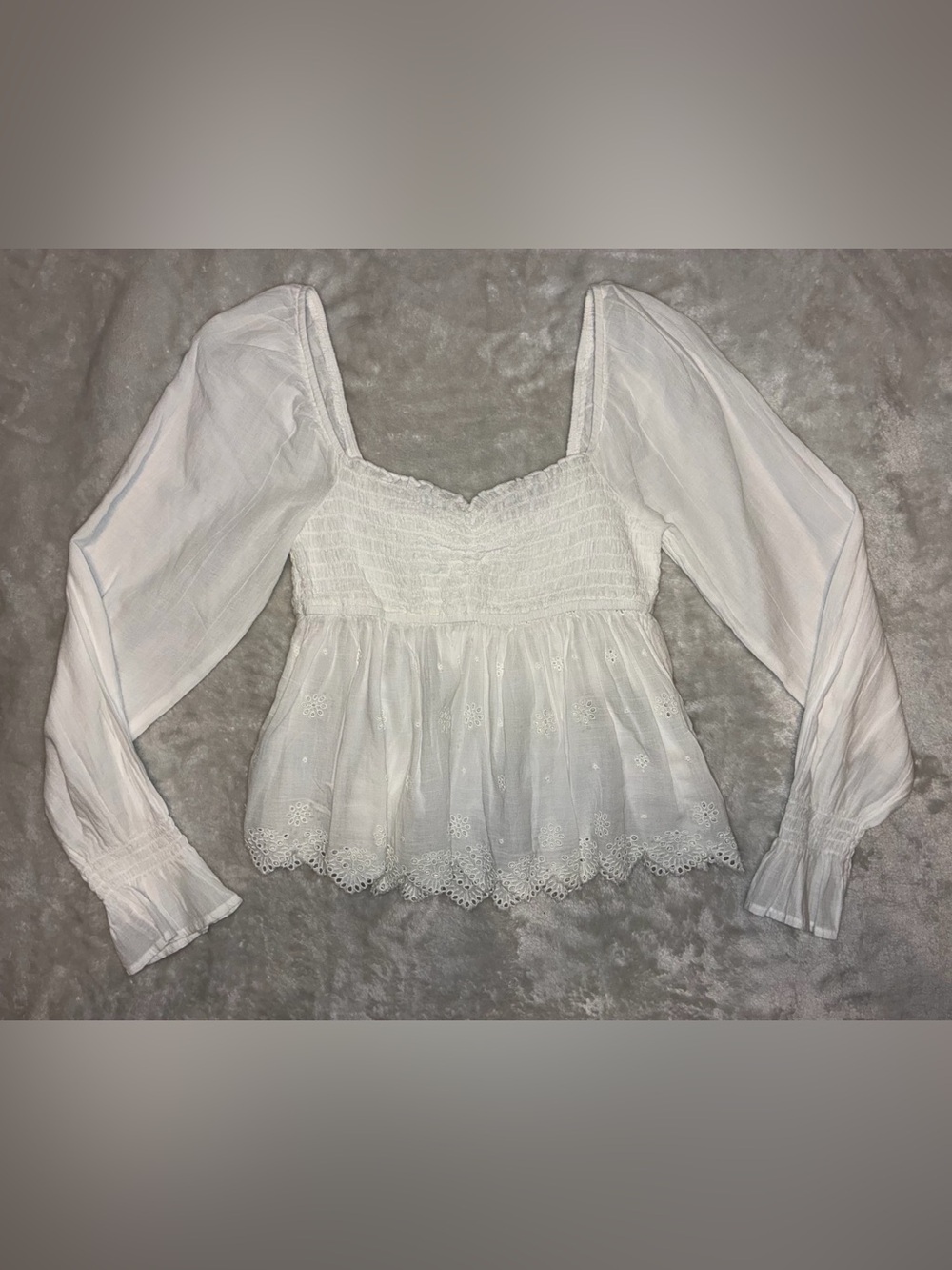 American Eagle lacey top